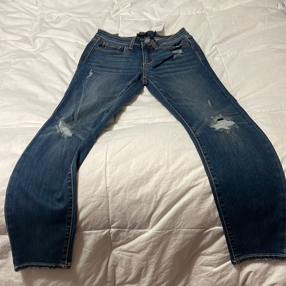 Women’s Judy blue distressed jeans